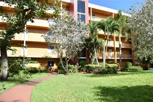 2366 E Mall Dr, Fort Myers, FL 33901 - Photo 8