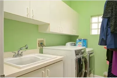 3144 Sundance Cir, Naples, FL 34109 - Photo 14