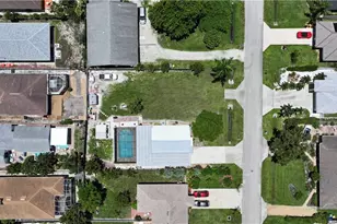 736 104th Ave N, Naples, FL 34108 - Photo 30