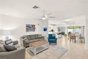 749 91st Ave N, Naples, FL 34108 - Photo 4