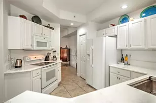 8385 Whisper Trace Ln, Naples, FL 34114 - Photo 10