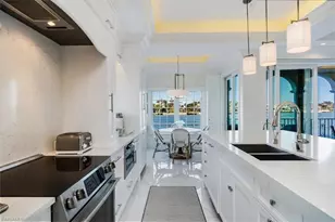 4000 Gulf Shore Blvd N, Naples, FL 34103 - Photo 14