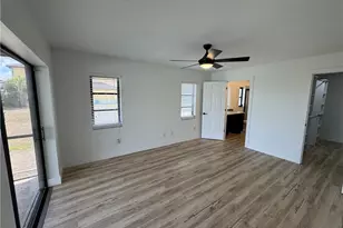 115 SE 6th St, Cape Coral, FL 33990 - Photo 10