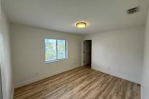 115 SE 6th St, Cape Coral, FL 33990 - Photo 14