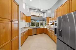 2035 Castle Garden Ln, Naples, FL 34110 - Photo 12