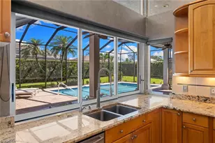 2035 Castle Garden Ln, Naples, FL 34110 - Photo 4