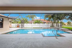 1002 SE 5th St, Cape Coral, FL 33990 - Photo 10