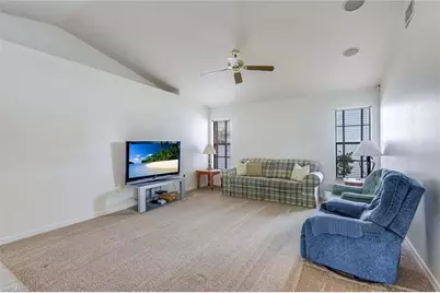 1002 SE 5th St, Cape Coral, FL 33990 - Photo 14