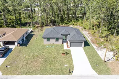 3402 72nd St W, Lehigh Acres, FL 33971 - Photo 2