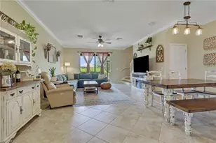2704 Blossom Wy, Naples, FL 34120 - Photo 8