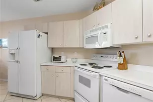 2408 Millcreek Ln, Naples, FL 34119 - Photo 8