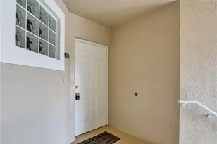 2408 Millcreek Ln, Naples, FL 34119 - Photo 6