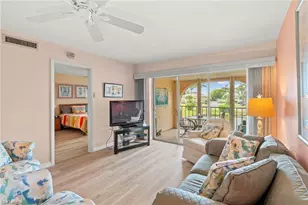 372 Charlemagne Blvd, Naples, FL 34112 - Photo 2
