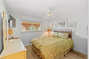 372 Charlemagne Blvd, Naples, FL 34112 - Photo 10