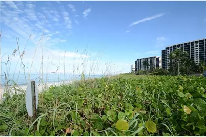 10851 Gulf Shore Dr #502, Naples, FL 34108 - Photo 1
