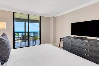 10851 Gulf Shore Dr #502, Naples, FL 34108 - Photo 22