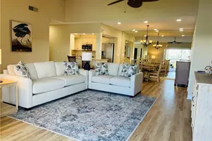 776 Willowbrook Dr, Naples, FL 34108 - Photo 4