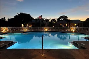 776 Willowbrook Dr, Naples, FL 34108 - Photo 32