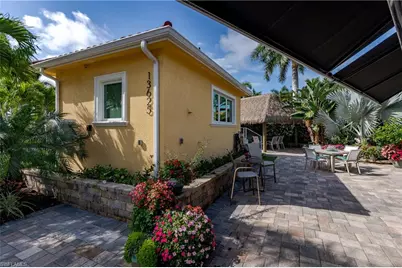 13625 Snapper Ln, Naples, FL 34114 - Photo 8