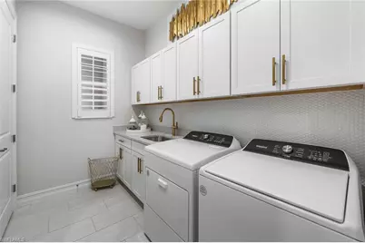 14212 Laguna Springs Ln, Naples, FL 34114 - Photo 30