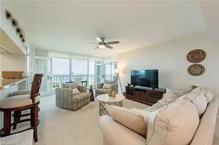 5550 Heron Point Dr, Naples, FL 34108 - Photo 4