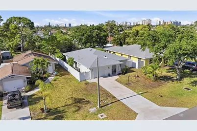 742 99th Ave N, Naples, FL 34108 - Photo 38