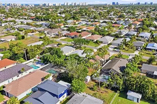 742 99th Ave N, Naples, FL 34108 - Photo 44