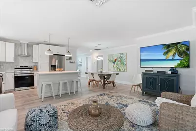 742 99th Ave N, Naples, FL 34108 - Photo 8