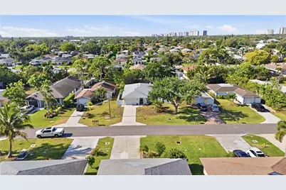 742 99th Ave N, Naples, FL 34108 - Photo 36
