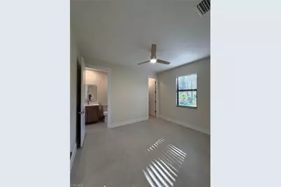 526 37th Ave NE, Naples, FL 34120 - Photo 12