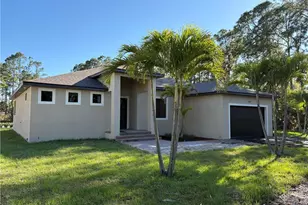 526 37th Ave NE, Naples, FL 34120 - Photo 1
