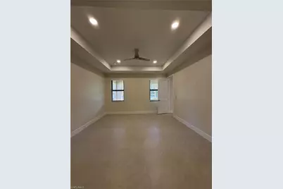 526 37th Ave NE, Naples, FL 34120 - Photo 8