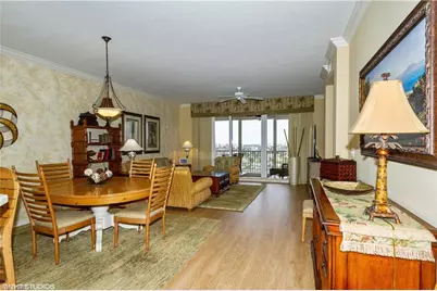 410 Flagship Dr #1105, Naples, FL 34108 - Photo 8