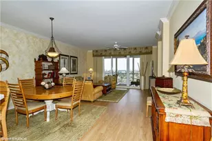 410 Flagship Dr, Naples, FL 34108 - Photo 8