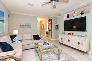 817 Carrick Bend Cir, Naples, FL 34110 - Photo 22