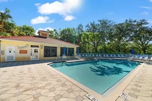 817 Carrick Bend Cir, Naples, FL 34110 - Photo 50