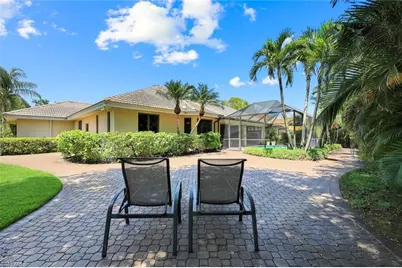 2039 Imperial Cir, Naples, FL 34110 - Photo 32