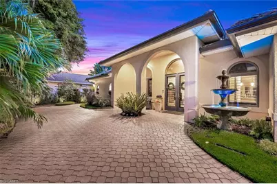 2039 Imperial Cir, Naples, FL 34110 - Photo 2