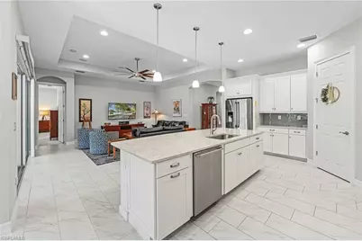 14756 Windward Ln, Naples, FL 34114 - Photo 10