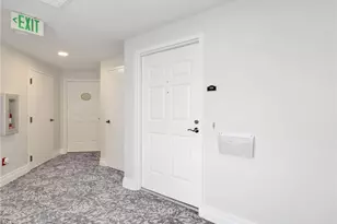 1001 Arbor Lake Dr, Naples, FL 34110 - Photo 2