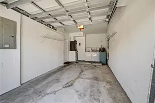 3616 Pine Oak Cir, Fort Myers, FL 33916 - Photo 44