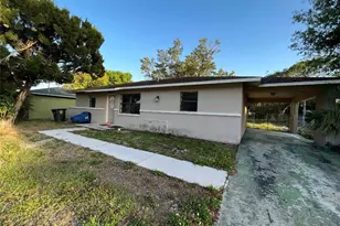 2656 Dr Ella Piper Way, Fort Myers, FL 33916 - Photo 4