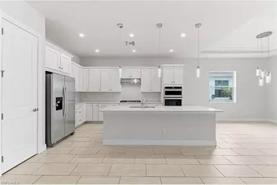 8957 Mustique Ln, Naples, FL 34114 - Photo 10