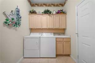 487 Preswick Ln, Naples, FL 34120 - Photo 22