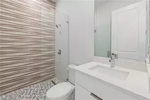 121 NE 8th Terrace, Cape Coral, FL 33909 - Photo 26