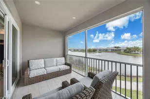 183 Indies Dr E, Naples, FL 34114 - Photo 22