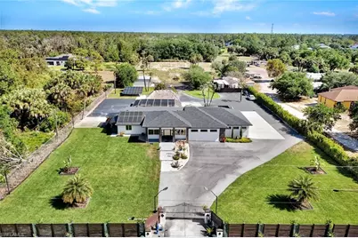121 20th Ave NE, Naples, FL 34120 - Photo 40