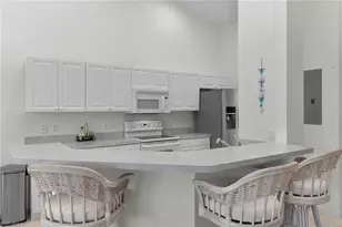 285 Cays Dr, Naples, FL 34114 - Photo 16