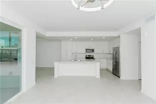 18451 Copperhead Ct N, Lehigh Acres, FL 33936 - Photo 4
