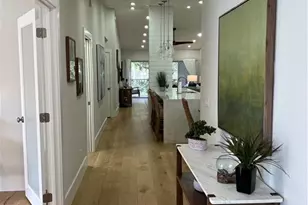 7087 Barrington Cir, Naples, FL 34108 - Photo 2